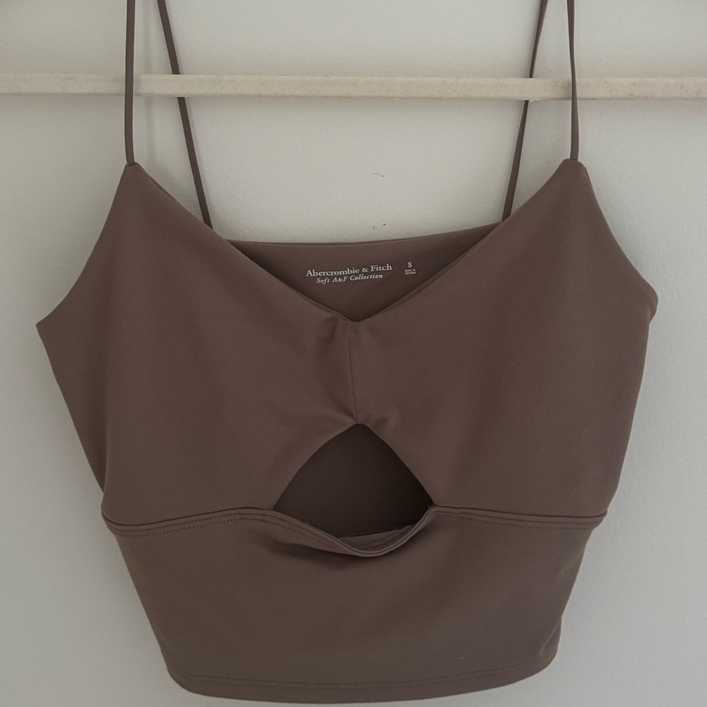 ABERCROMBIE CROPPED KEYHOLE TANK